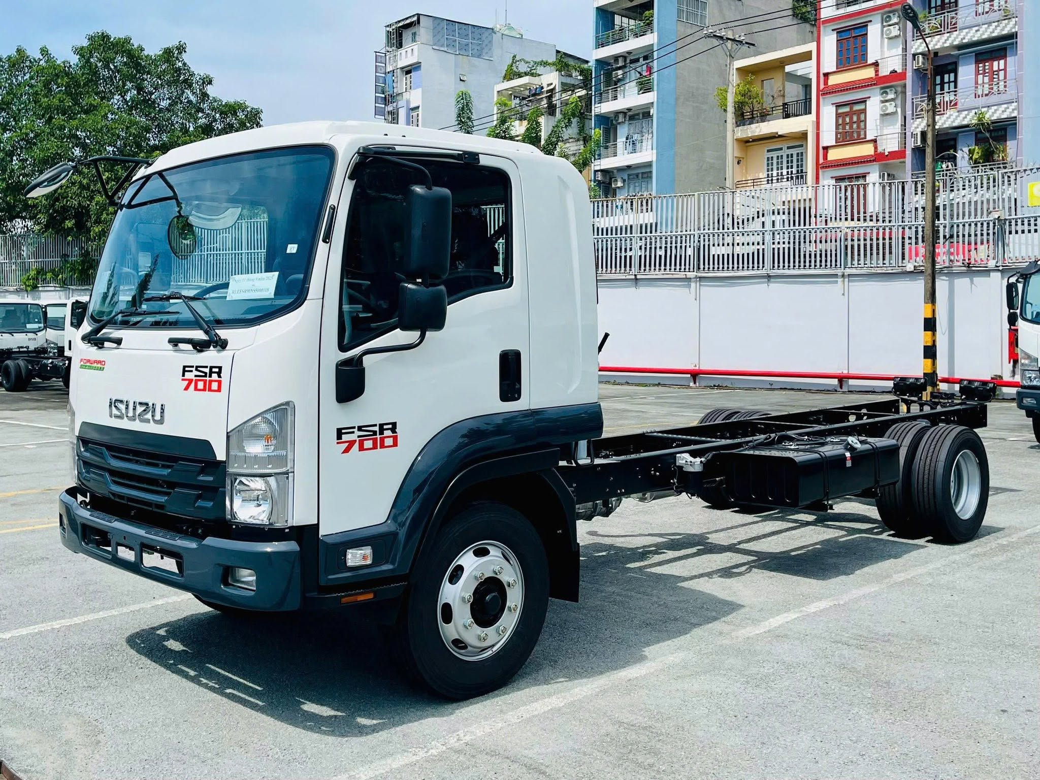 Isuzu FSR 700